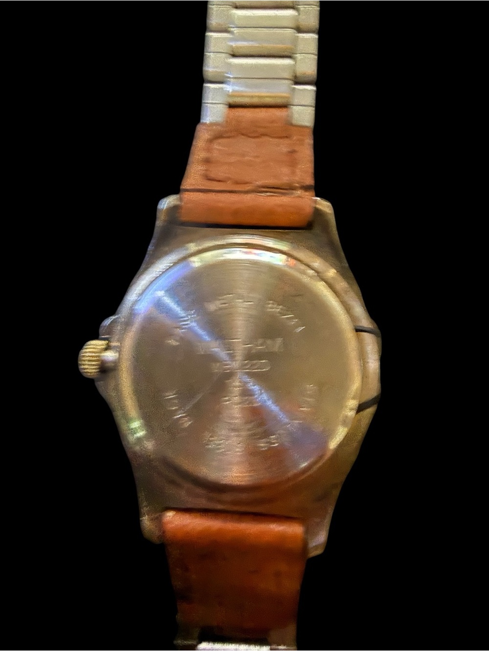 Waltham ladies watch, vintage quartz, running with new battery. - Picture 3 of 3